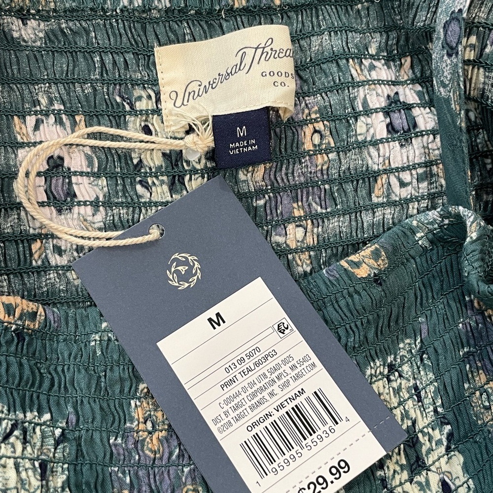 Universal Thread dress - Picture 3 of 3